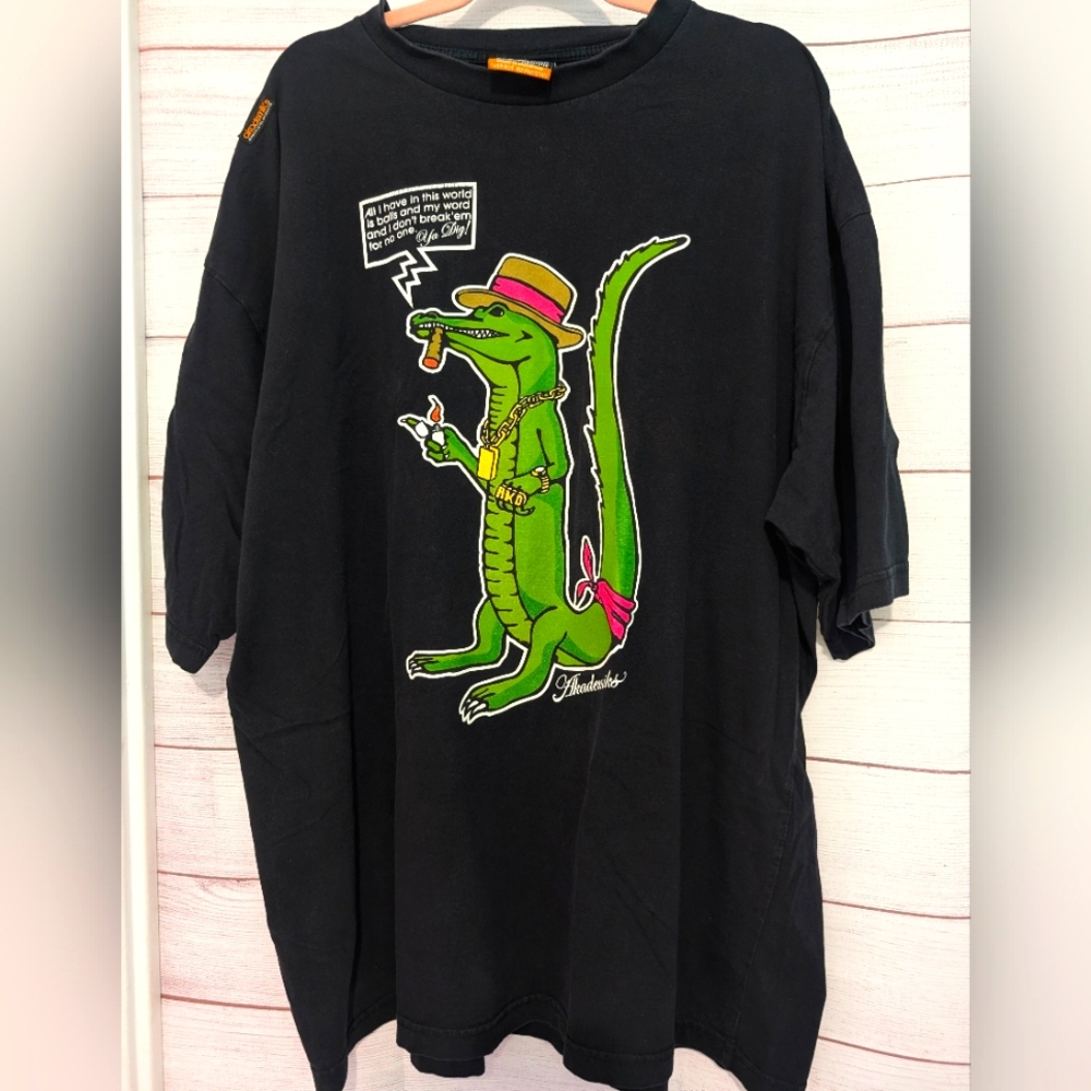 Akademiks Black Tee with Green and Red Graphic